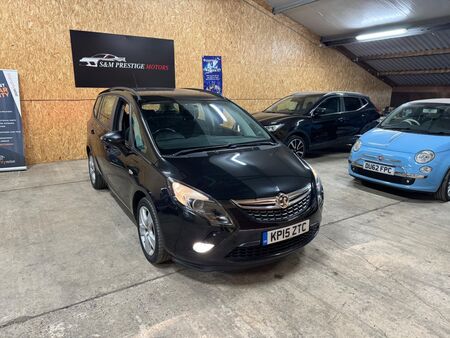 VAUXHALL ZAFIRA TOURER 1.4i Turbo Exclusiv Euro 6 5dr