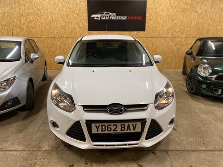 FORD FOCUS 1.0T EcoBoost Zetec Euro 5 (s/s) 5dr