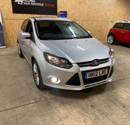 FORD FOCUS 1.0T EcoBoost Zetec Euro 5 (s/s) 5dr